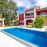 Ayni With Private Pool - Happy 우마그