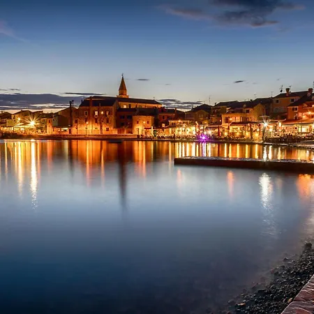 Ayni - Happy Umag